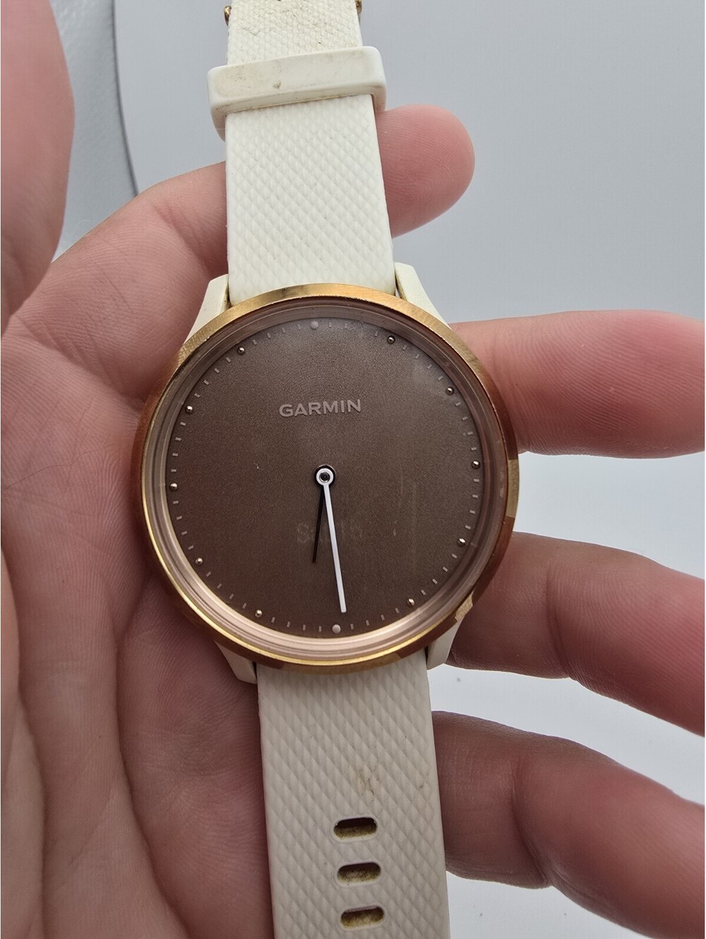 Garmin vivomove HR Hybrid Smartwatch Rose Gold Bezel White Silicone No Charger